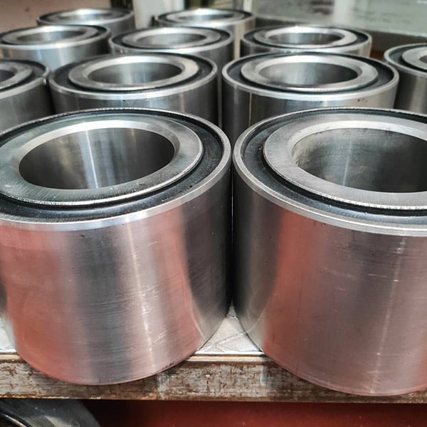 mescole-naturali-o-siliconiche-per-isolamento